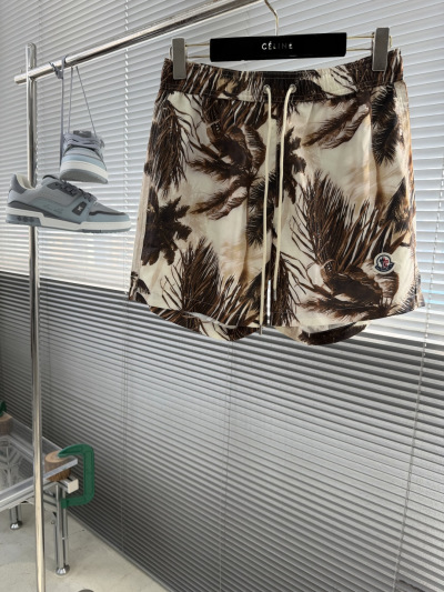 Мужские шорты с растительным принтом