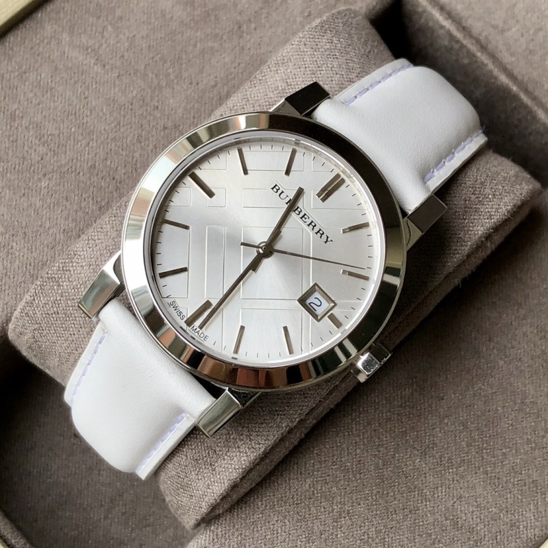Часы Burberry