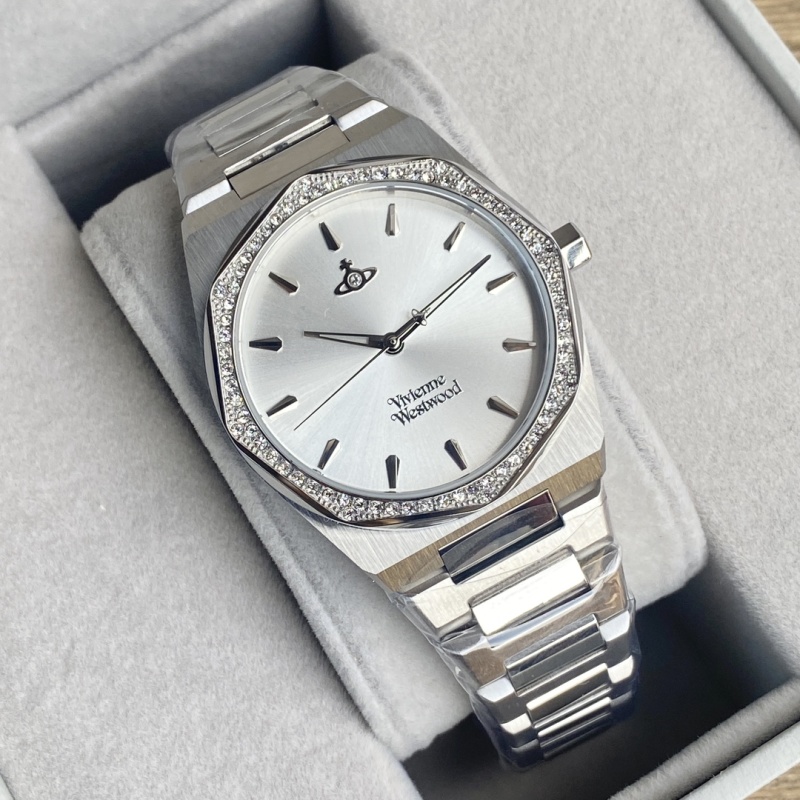 Часы Vivienne Westwood