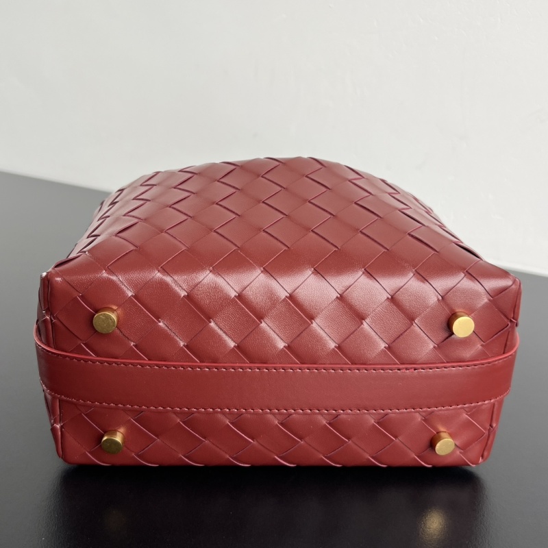 Сумка Bottega Venetta с плетением Intrecciato, темно-красный цвет Без бренда