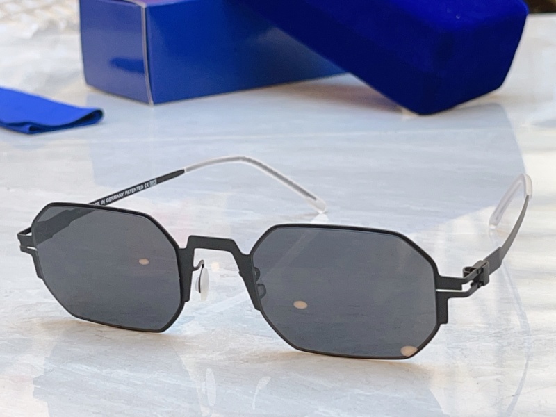 Солнцезащитные очки MYKITA STUDIO 15.1, золотой цвет