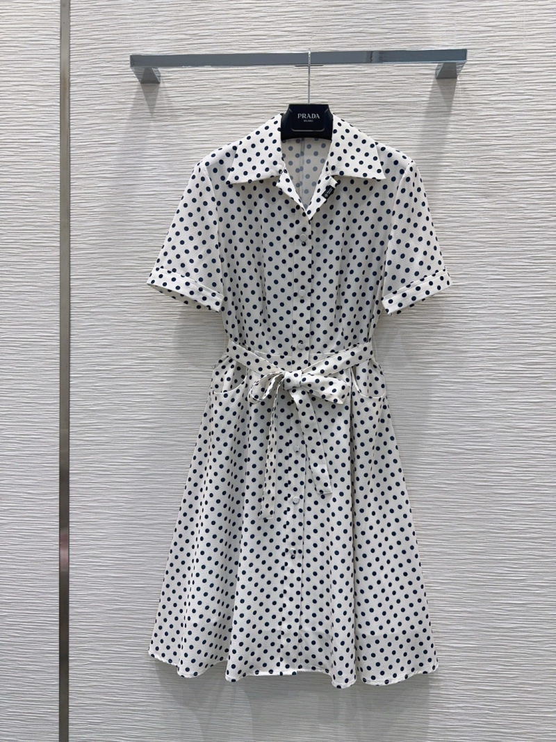 Женское повседневное платье в горошек Prada