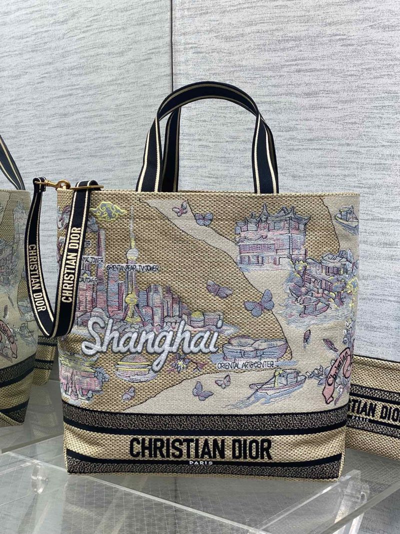 Сумка-шоппер Christian Dior с принтом Shanghai