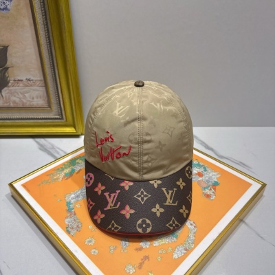 Бейсболка Louis Vuitton