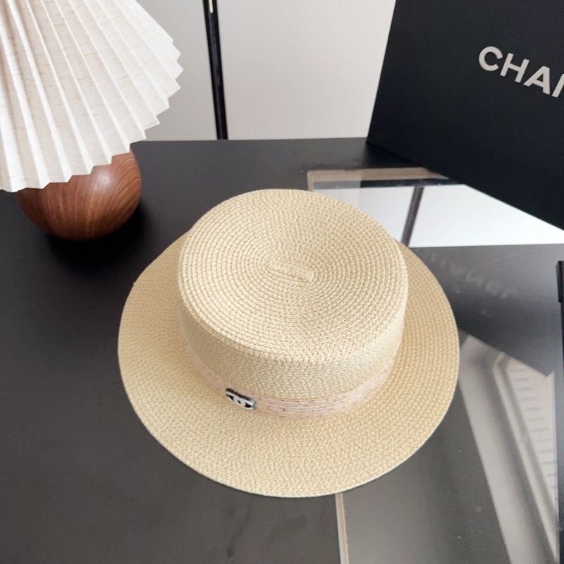 Соломенная шляпа с широкими полями Chanel