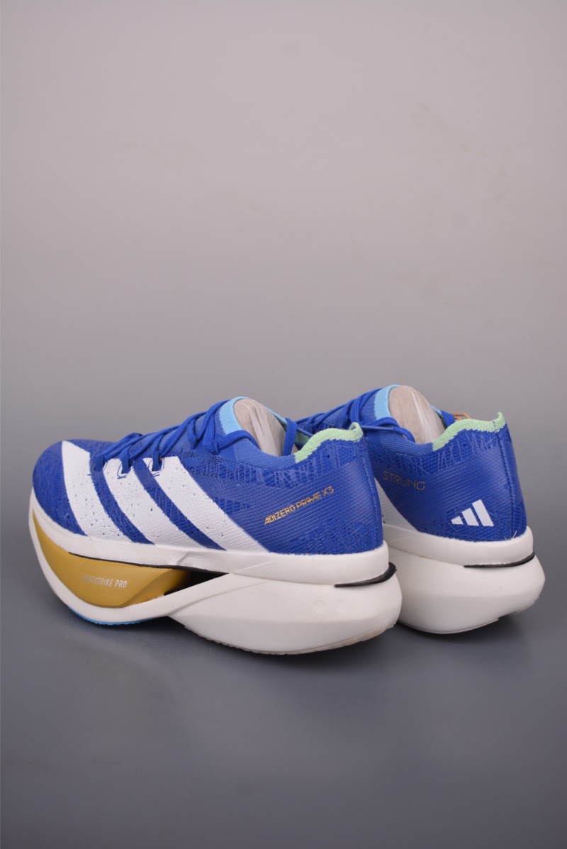 Кроссовки Adidas