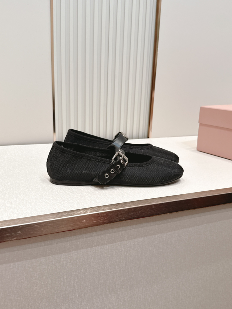 Женские балетки Miu Miu сетчатые с пряжкой