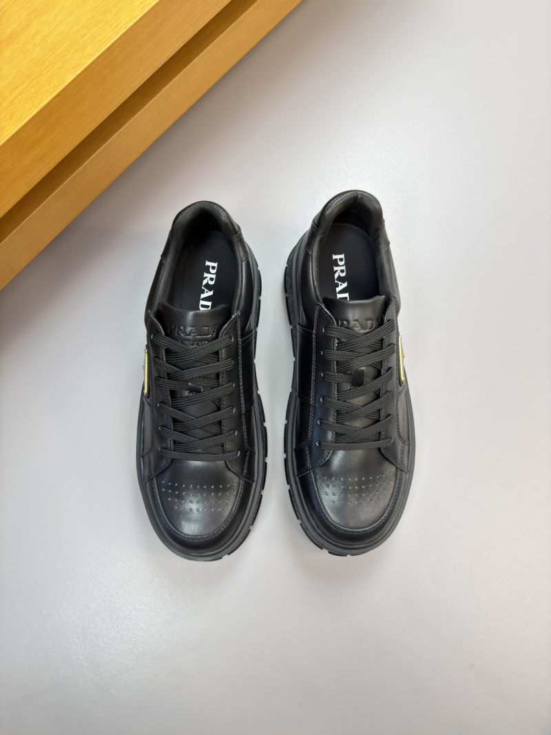 Мужские кроссовки Prada