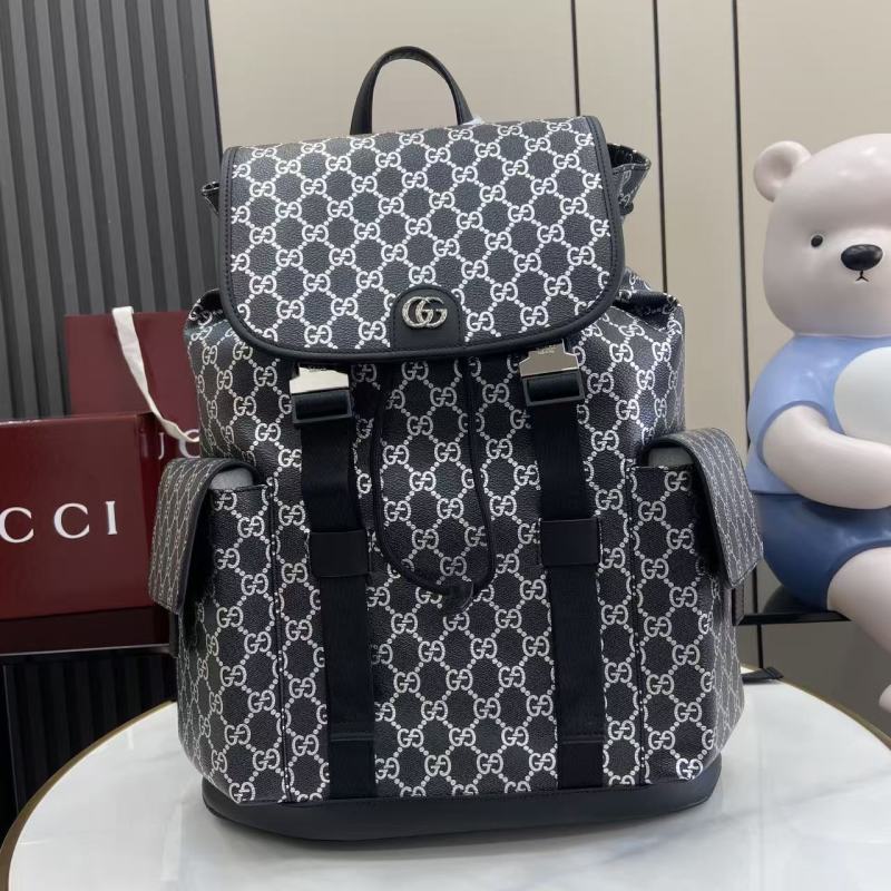 Рюкзак Gucci с монограммой