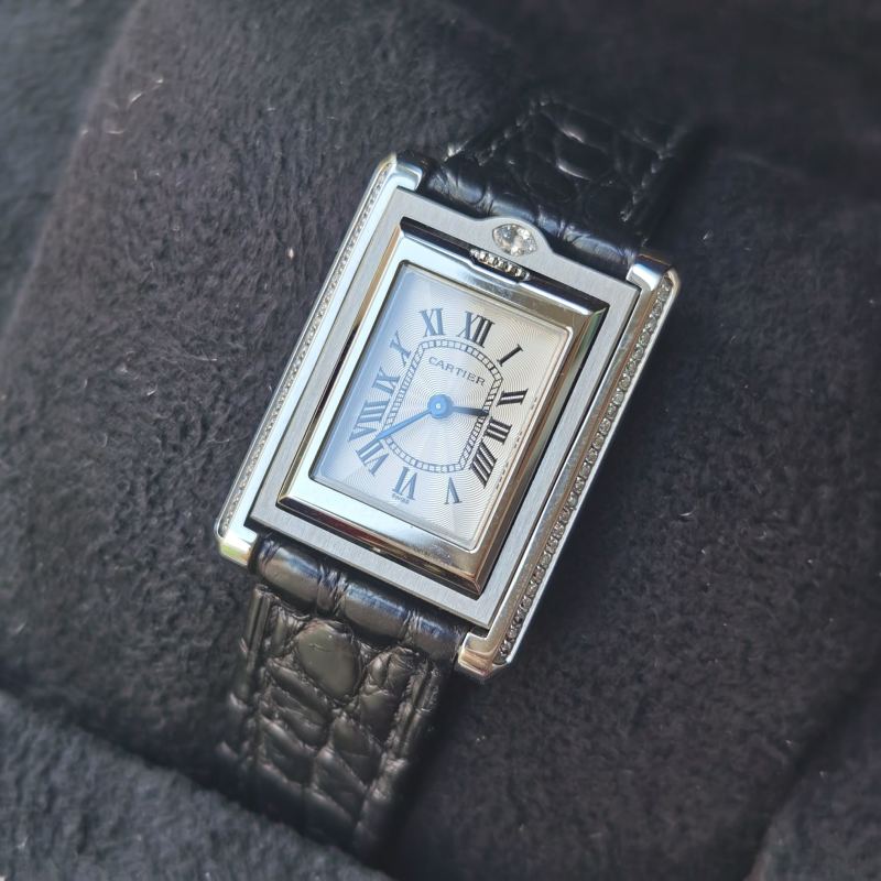 Часы Cartier