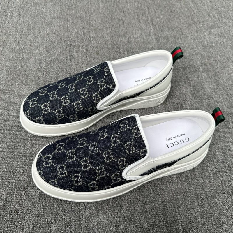 Мужские мокасины Gucci с фирменным принтом