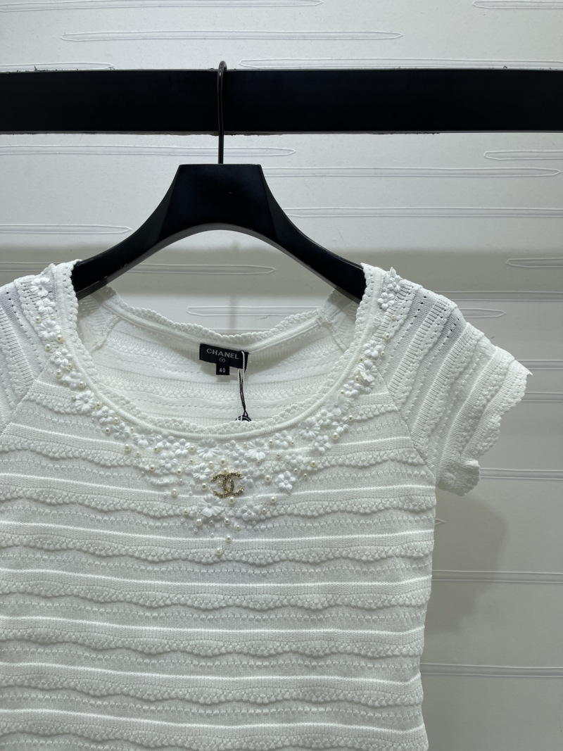 Топ вязаный женский с декором на груди Chanel