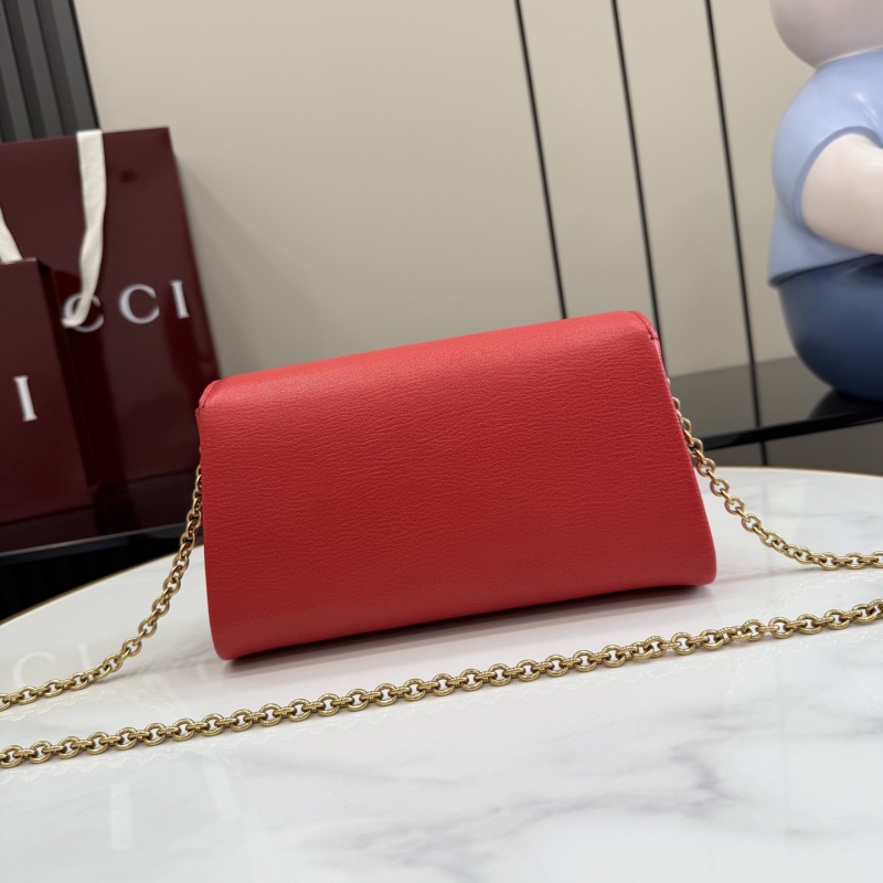 Красный кошелёк Gucci с цепочкой и пряжкой