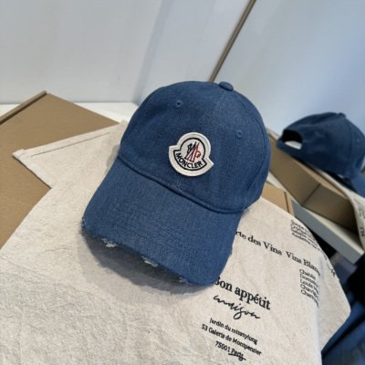 Кепка Moncler синяя