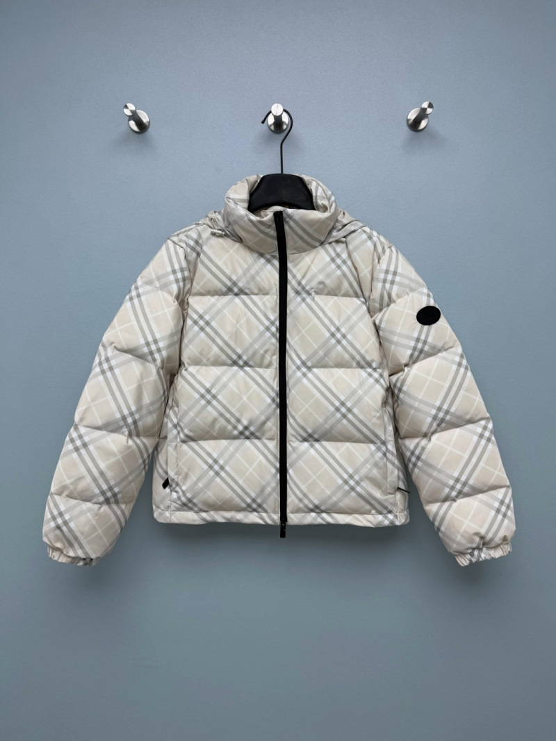Пуховик Burberry с классическим узором