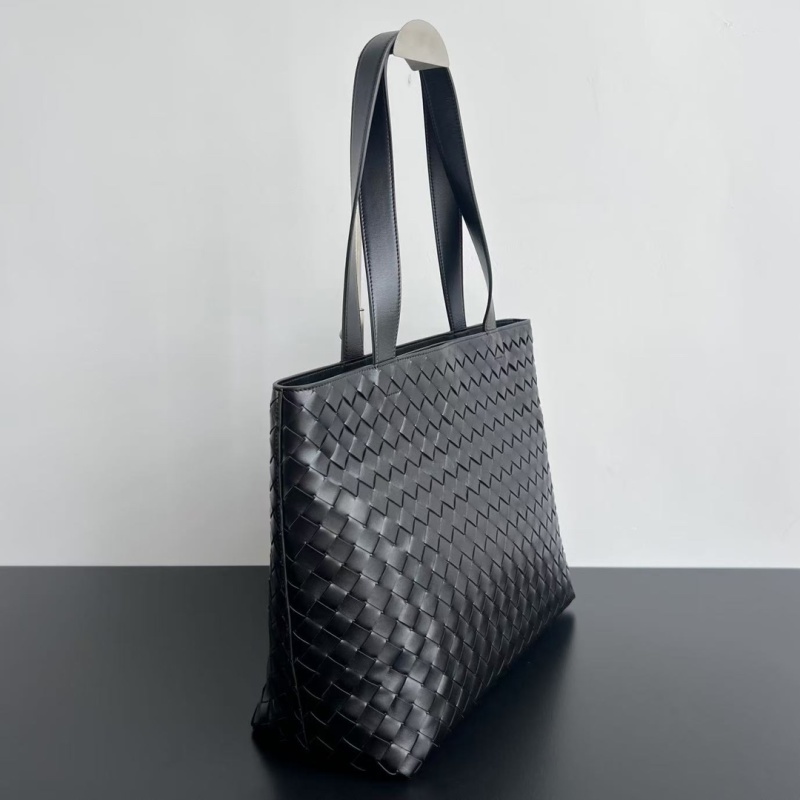 Сумки Bottega Veneta