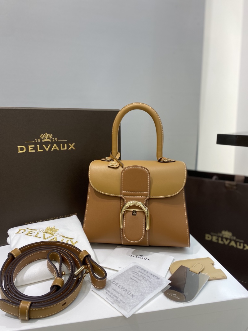 Женская кожаная сумка двухцветная Delvaux