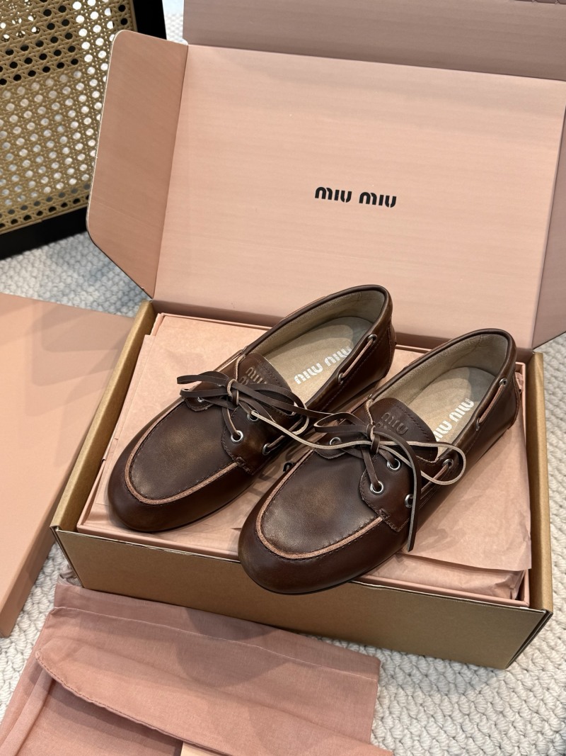 Лоферы женские Miu Miu коричневые из натуральной кожи