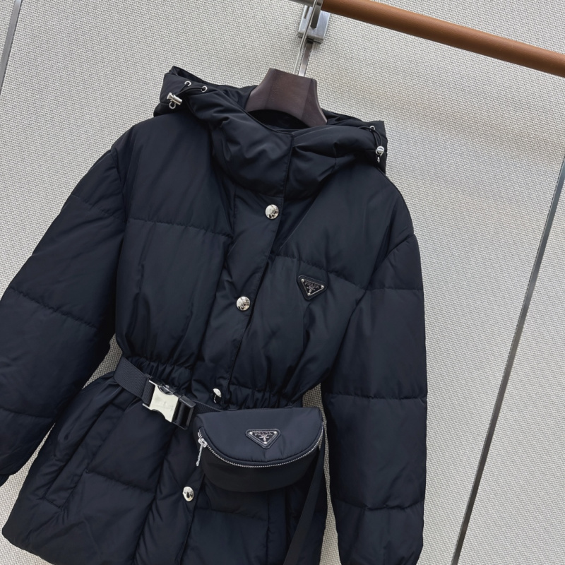 Пуховик Prada