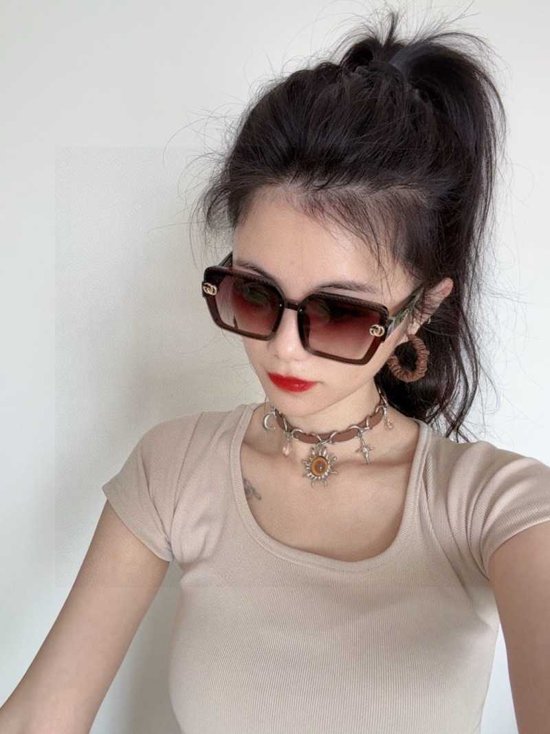 Солнцезащитные очки Gucci G6130 квадратные