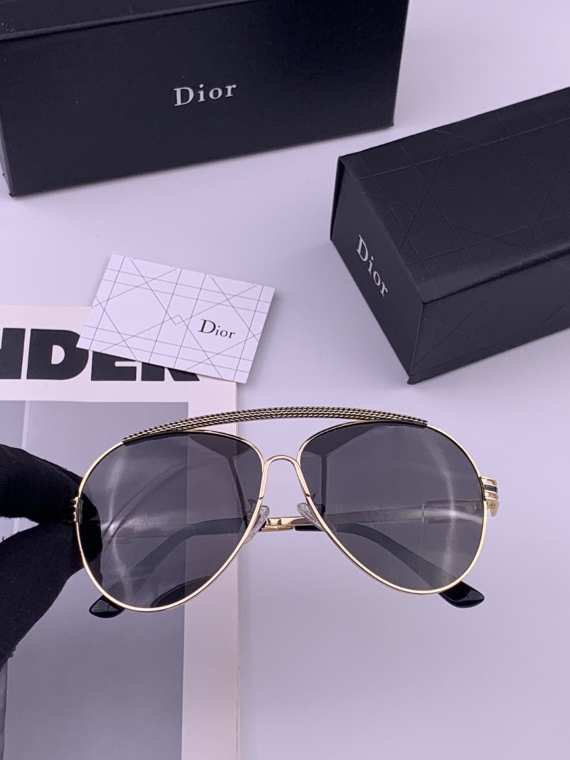 Солнцезащитные очки авиаторы мужские крупные Dior