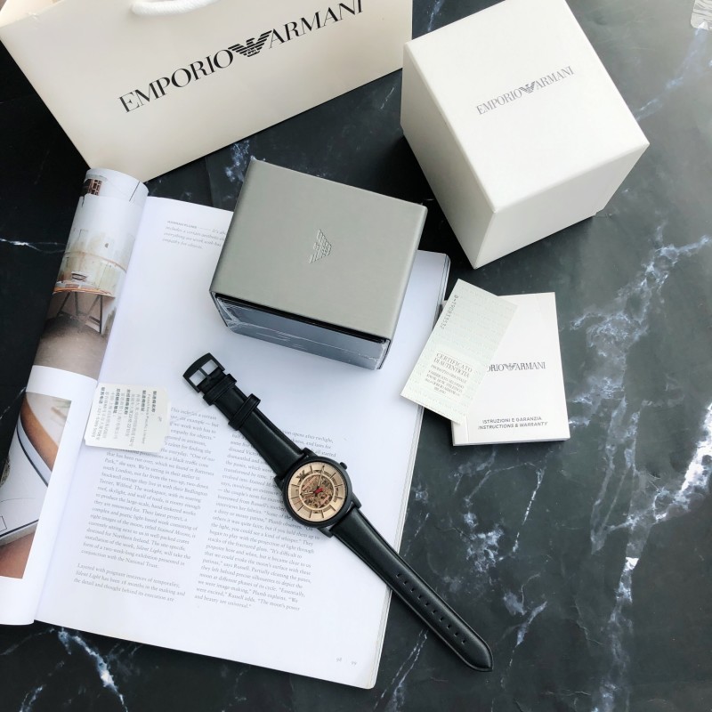 Часы Emporio Armani