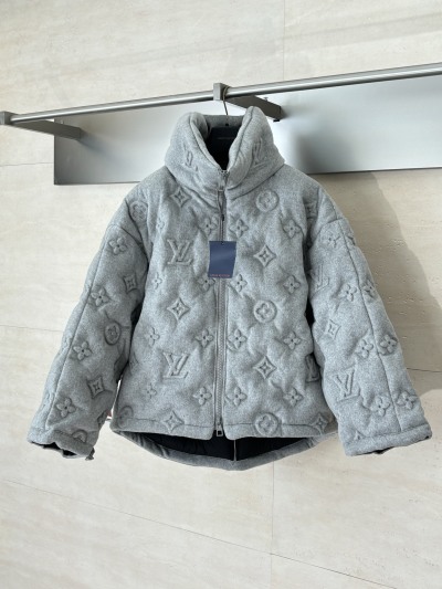 Пуховик Louis Vuitton