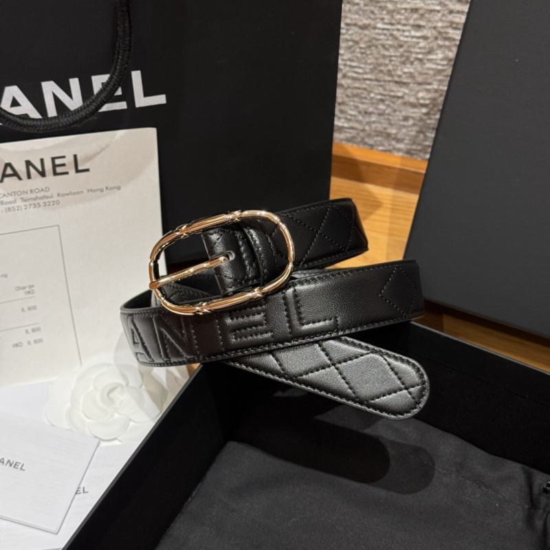 Женский кожаный ремень с ромбовым тиснением Chanel