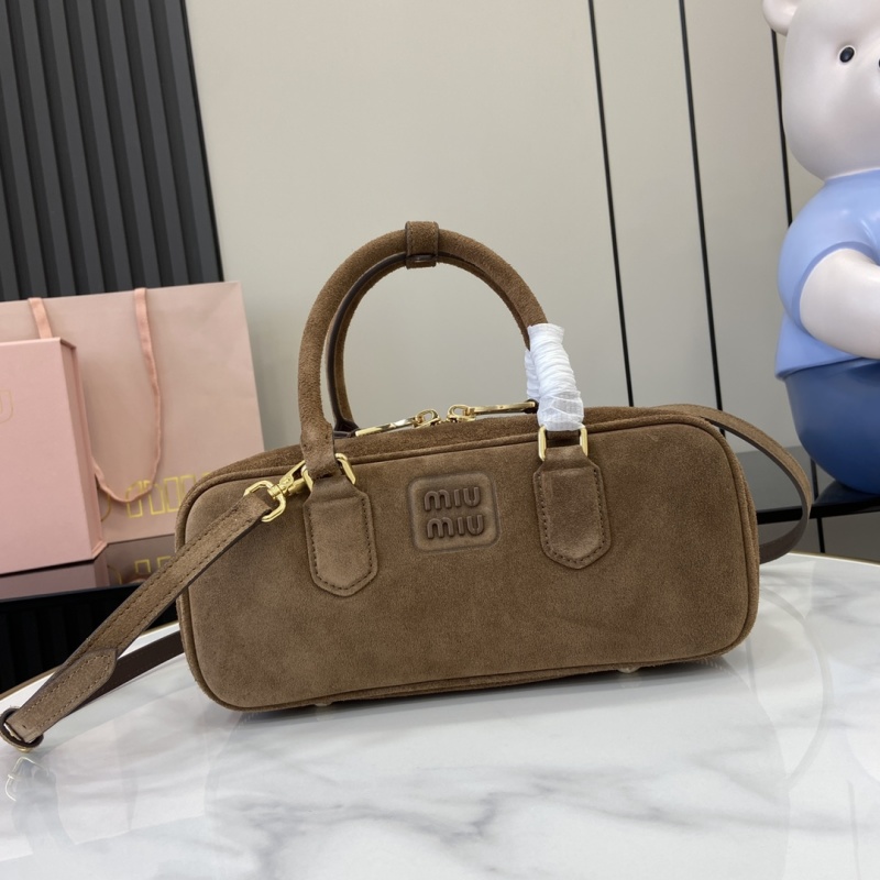 Сумка Miu Miu из замши