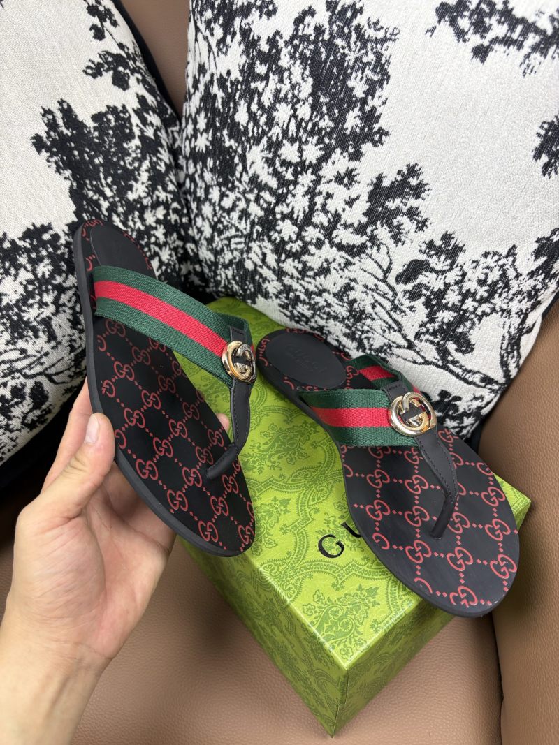 Мужские черные шлепанцы с красно-зеленой полосой Gucci