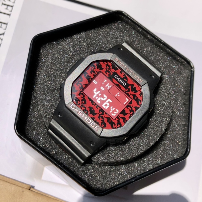 Часы Casio