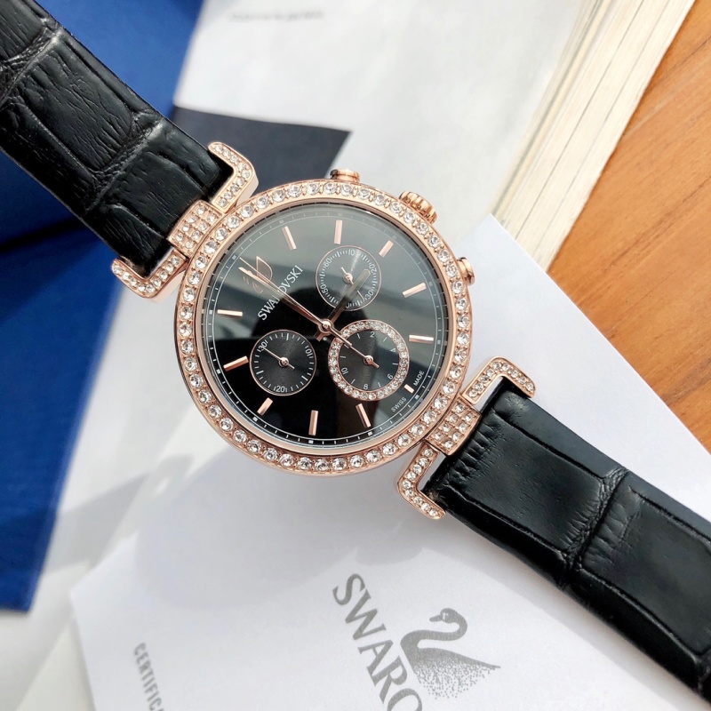Часы Swarovski