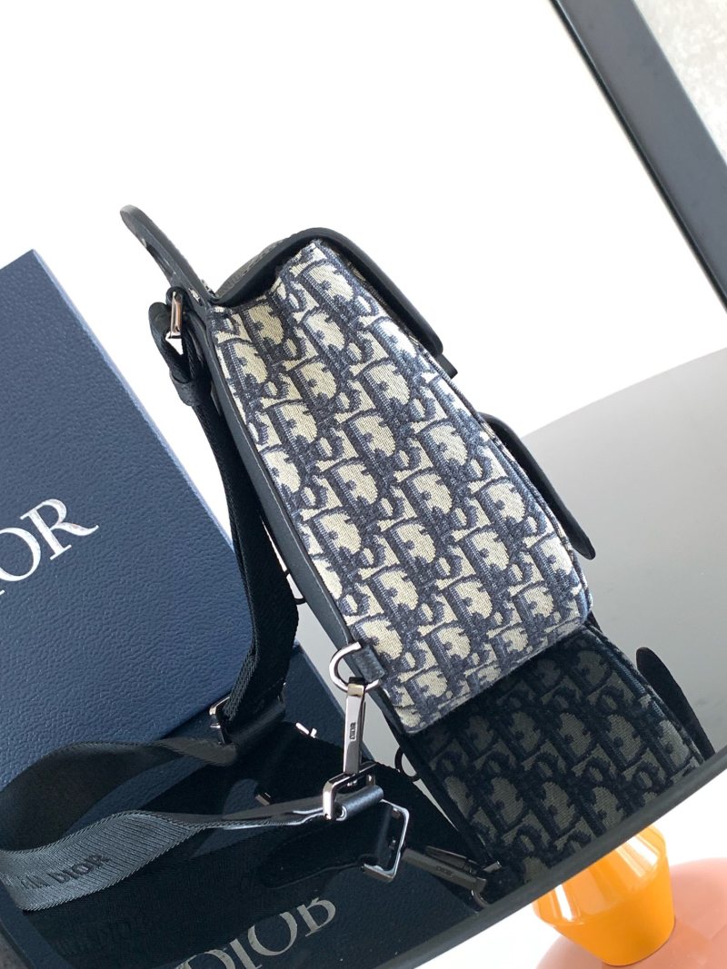 Сумка Dior Saddle с монограммой
