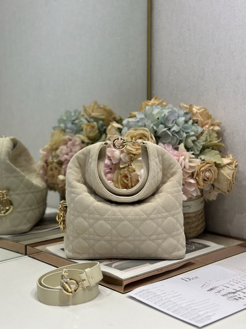 Сумка Dior коллекционная, бежевый цвет