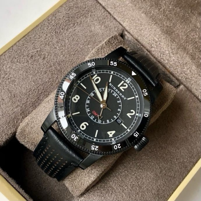 Часы Burberry