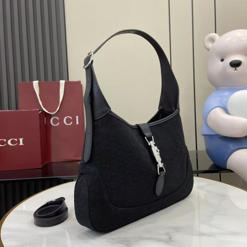 Сумка Gucci 863136
