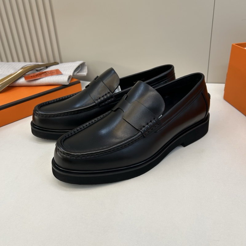 Мужские классические лоферы с декоративной пряжкой Hermès
