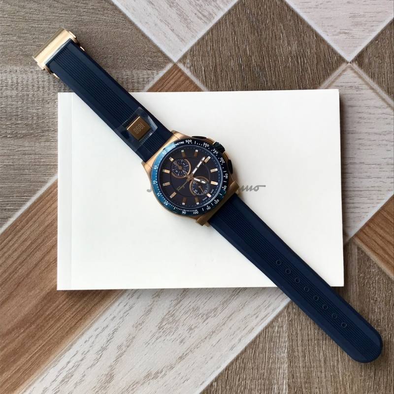 Часы Ferragamo