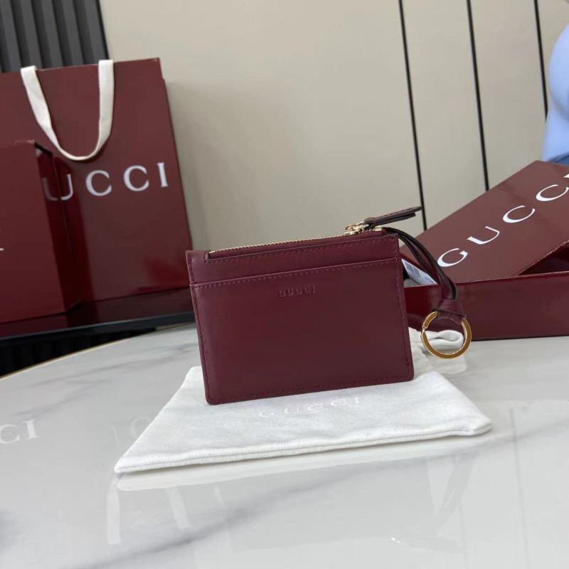 Кошелек Gucci с молнией и ремешком