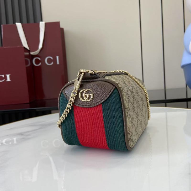 Сумка Gucci GG Canvas с цепочкой