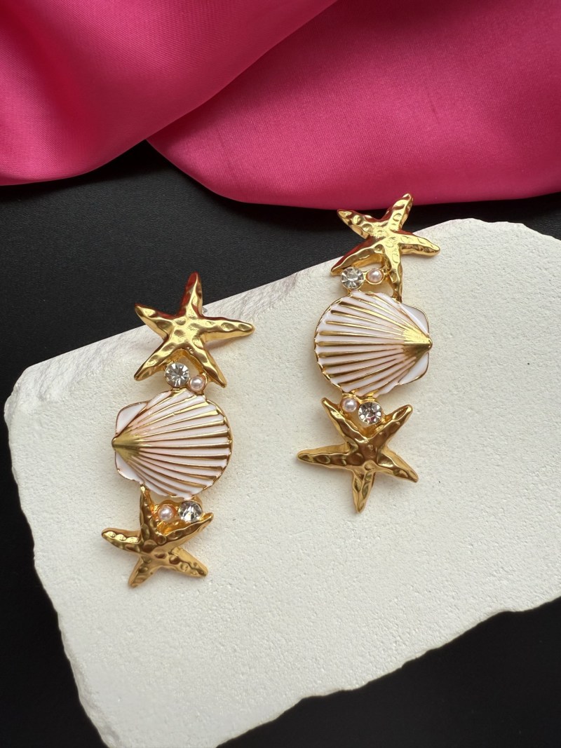 Серьги в виде морских звёзд и ракушек Schiaparelli