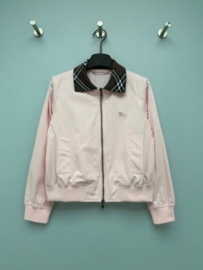 Куртка Burberry с клетчатым воротником