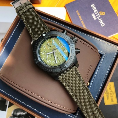 Часы Breitling