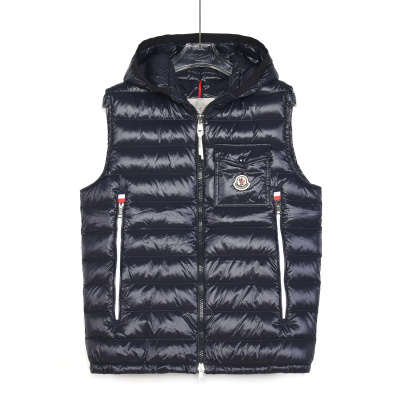 Жилет Moncler