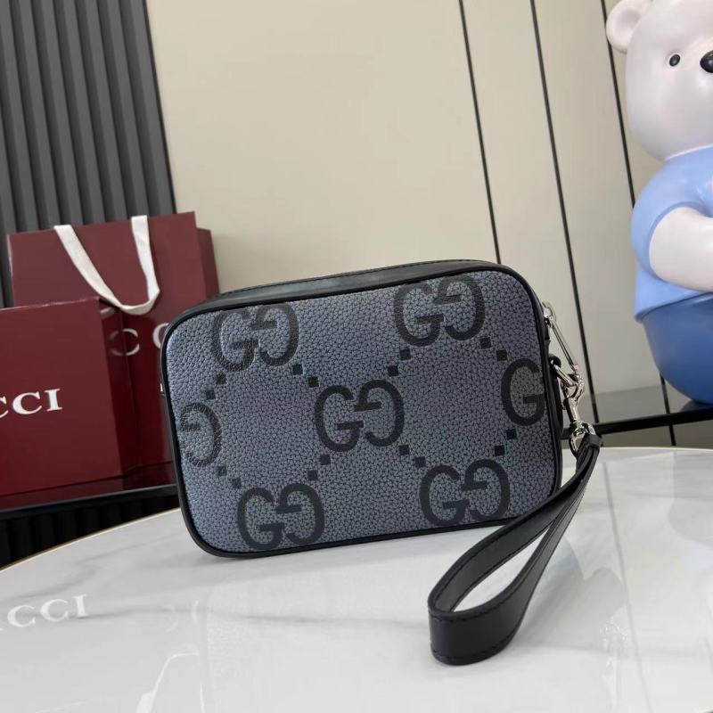 Клатч Gucci с логотипом GG