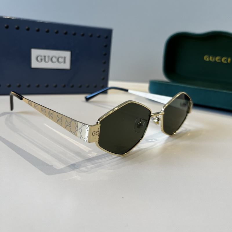 Солнечные очки Gucci шестиугольные