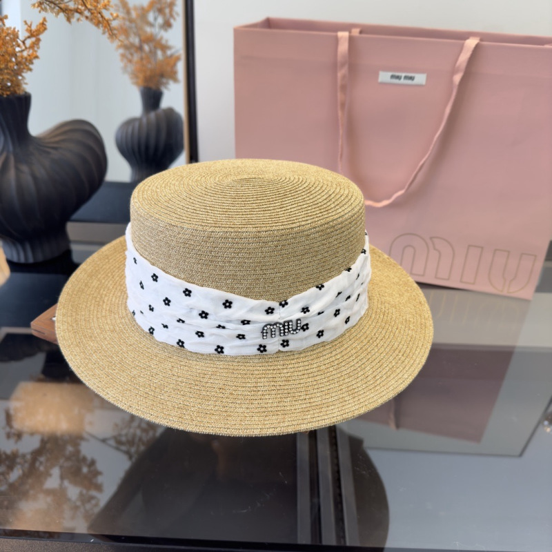Летняя соломенная шляпа Miu Miu