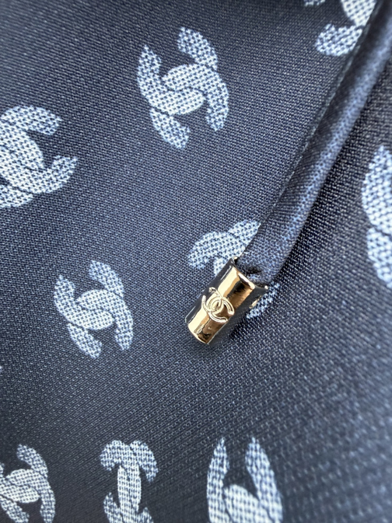 Брюки с принтом Chanel