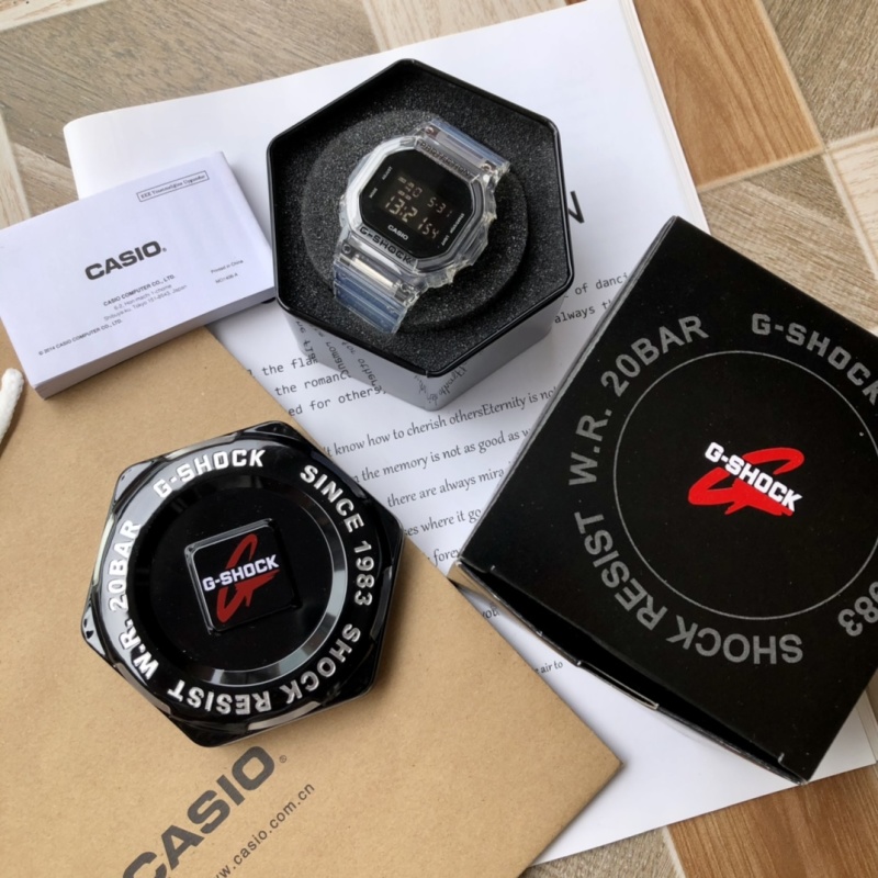 Часы Casio