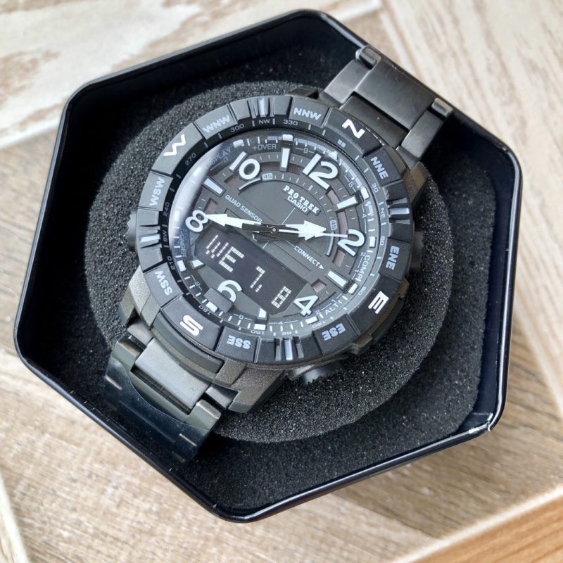 Часы Casio